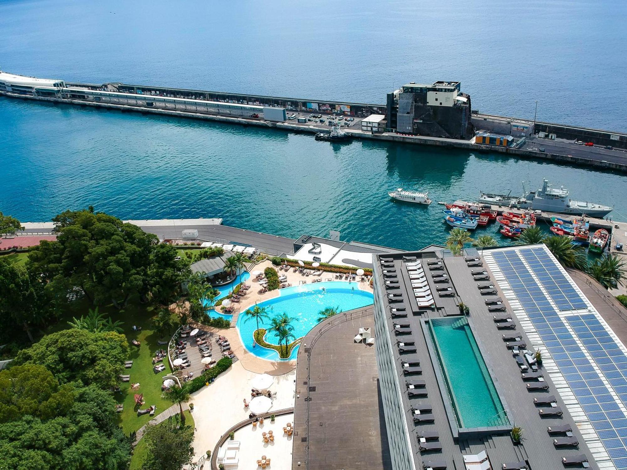Pestana Casino Park Hotel & Casino Funchal  Exterior photo Aerial view of the hotel