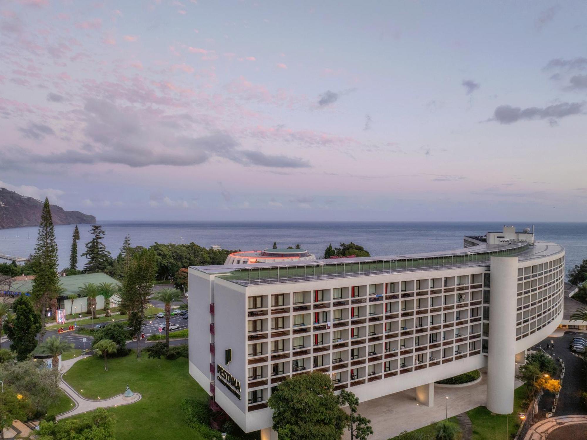 Pestana Casino Park Hotel & Casino Funchal  Exterior photo